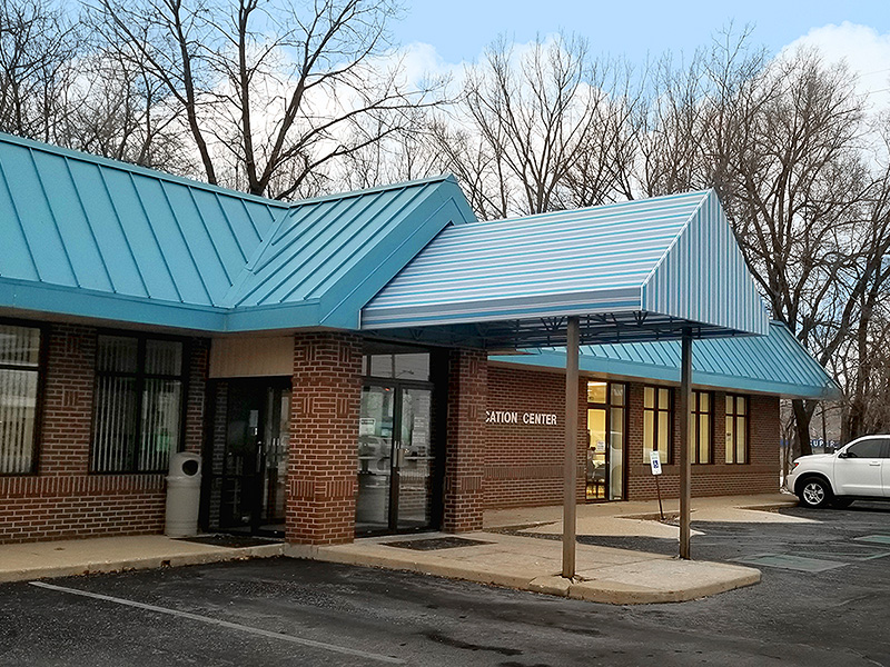 awnings for hospitals